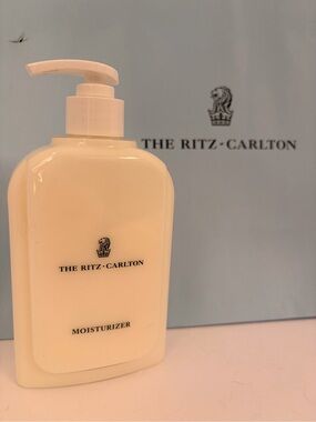 The Ritz-Carlton Cream Moisturizer